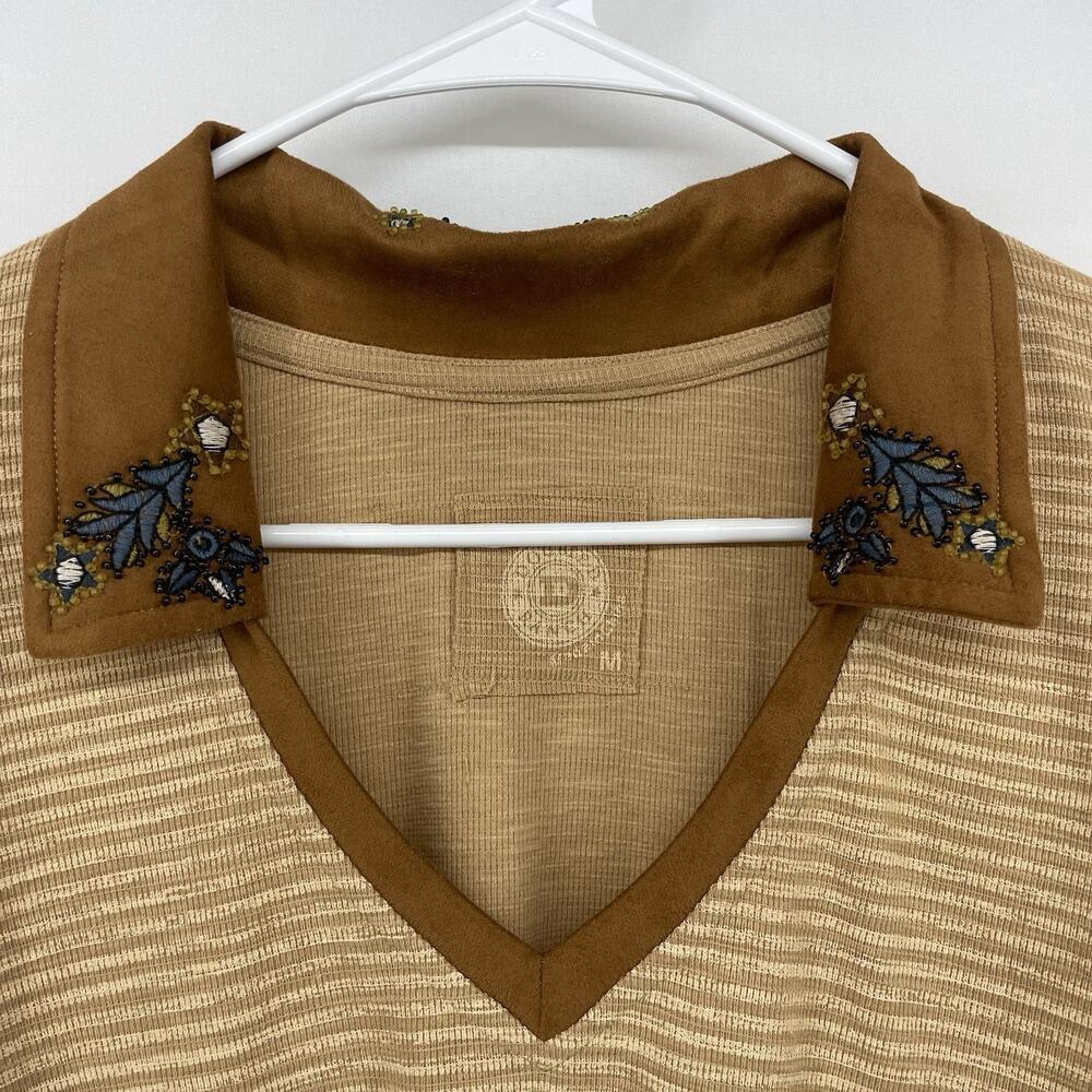 Double D Ranch Size M Trails End Top Long Sleeve Beaded Embellished Tan Western - Picture 10 of 11